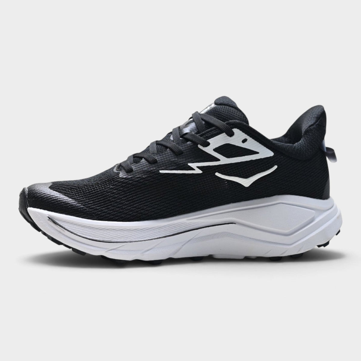 HOKA Challenger 8 Women's Trail Running Shoes