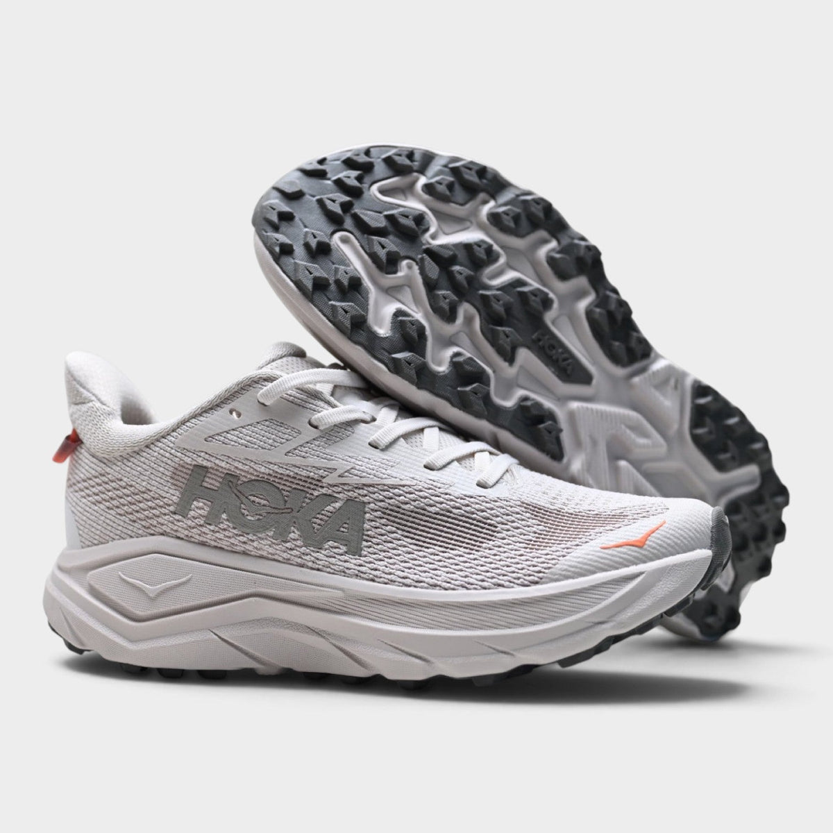 HOKA Challenger 8 Women's Trail Running Shoes
