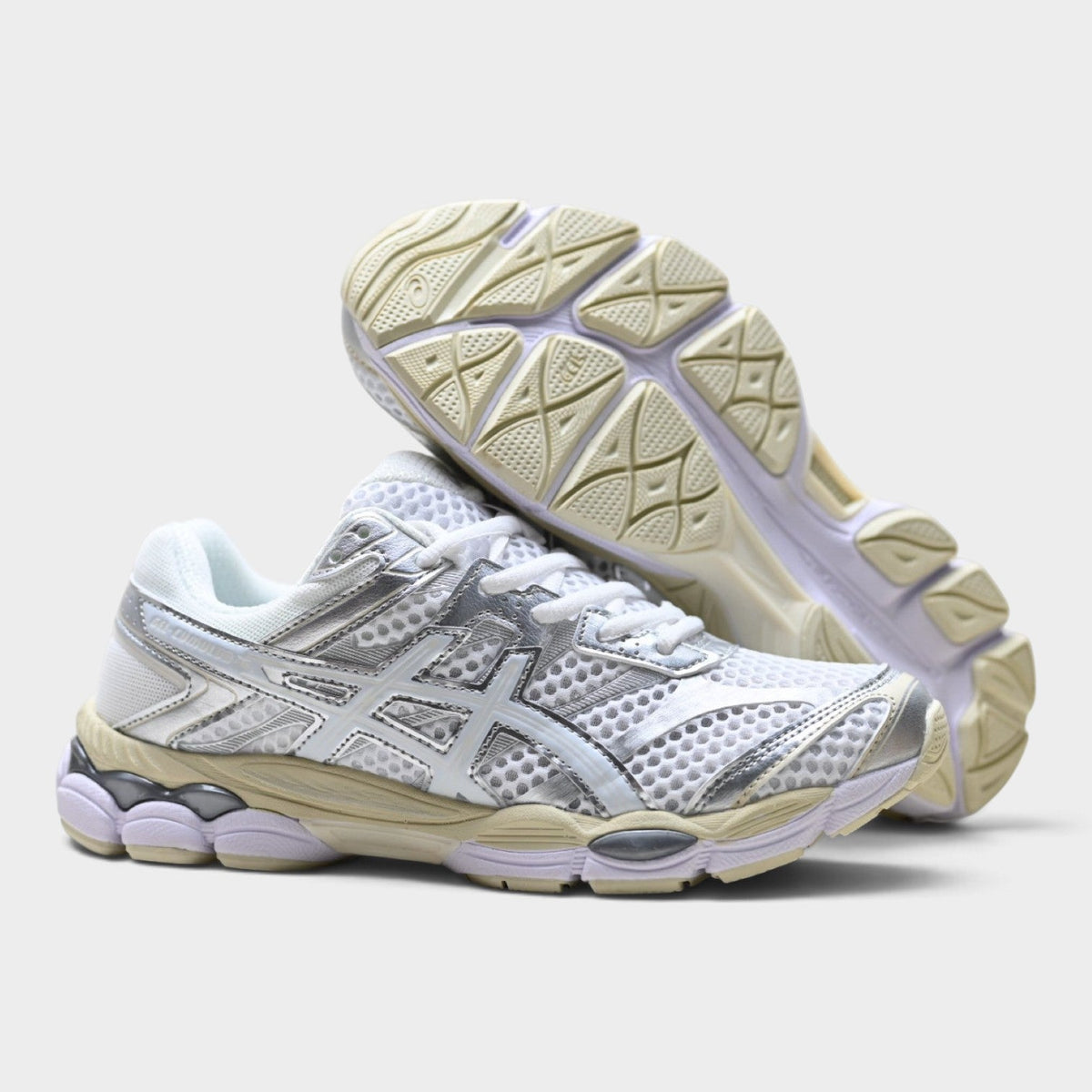 ASICS GEL-CUMULUS 16 Men's Cushioned SportStyle Trainers