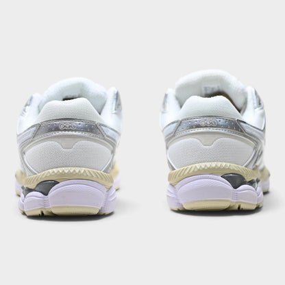 ASICS GEL-CUMULUS 16 Men's Cushioned SportStyle Trainers