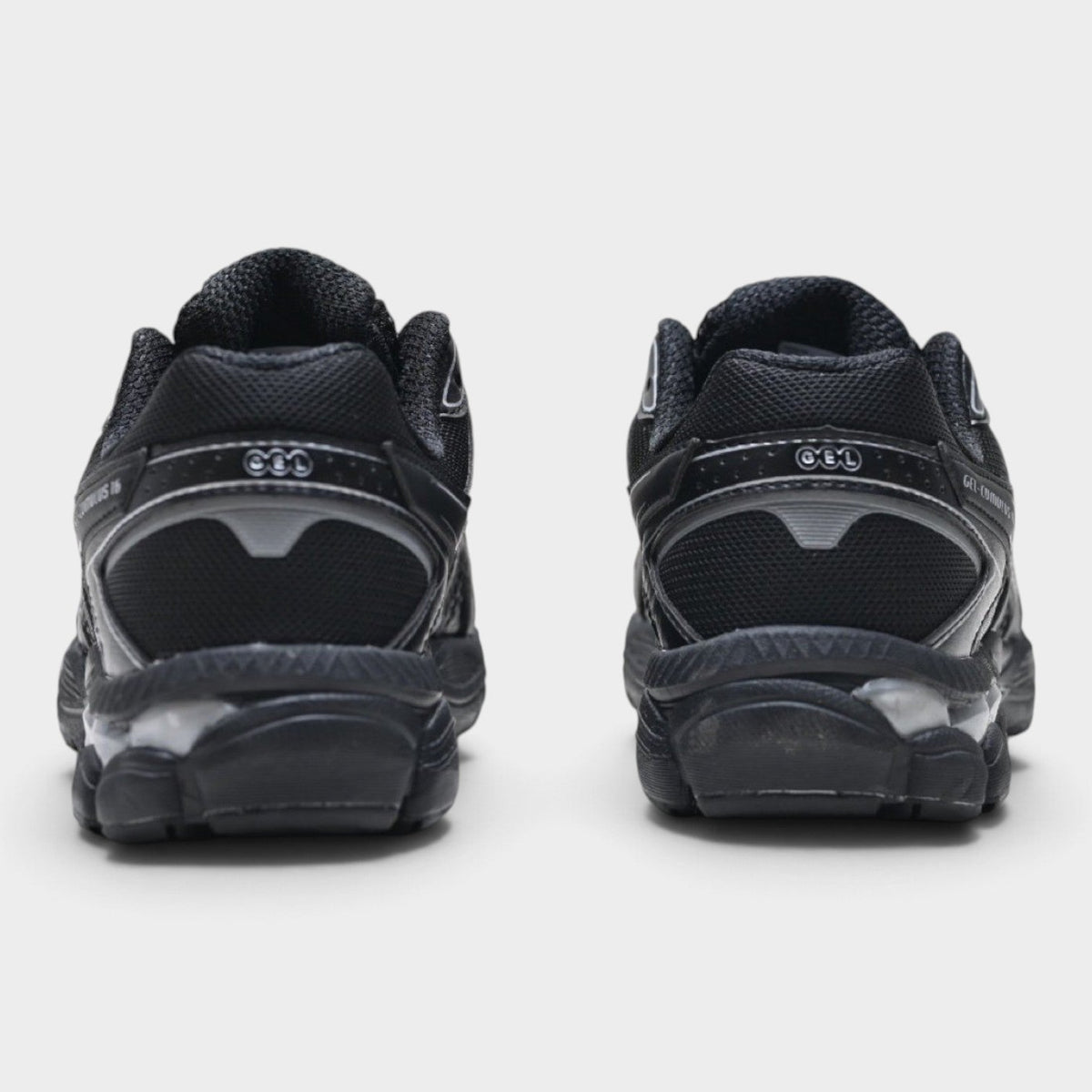 ASICS GEL-CUMULUS 16 Men's Cushioned SportStyle Trainers