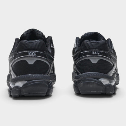 ASICS GEL-CUMULUS 16 Men's Cushioned SportStyle Trainers